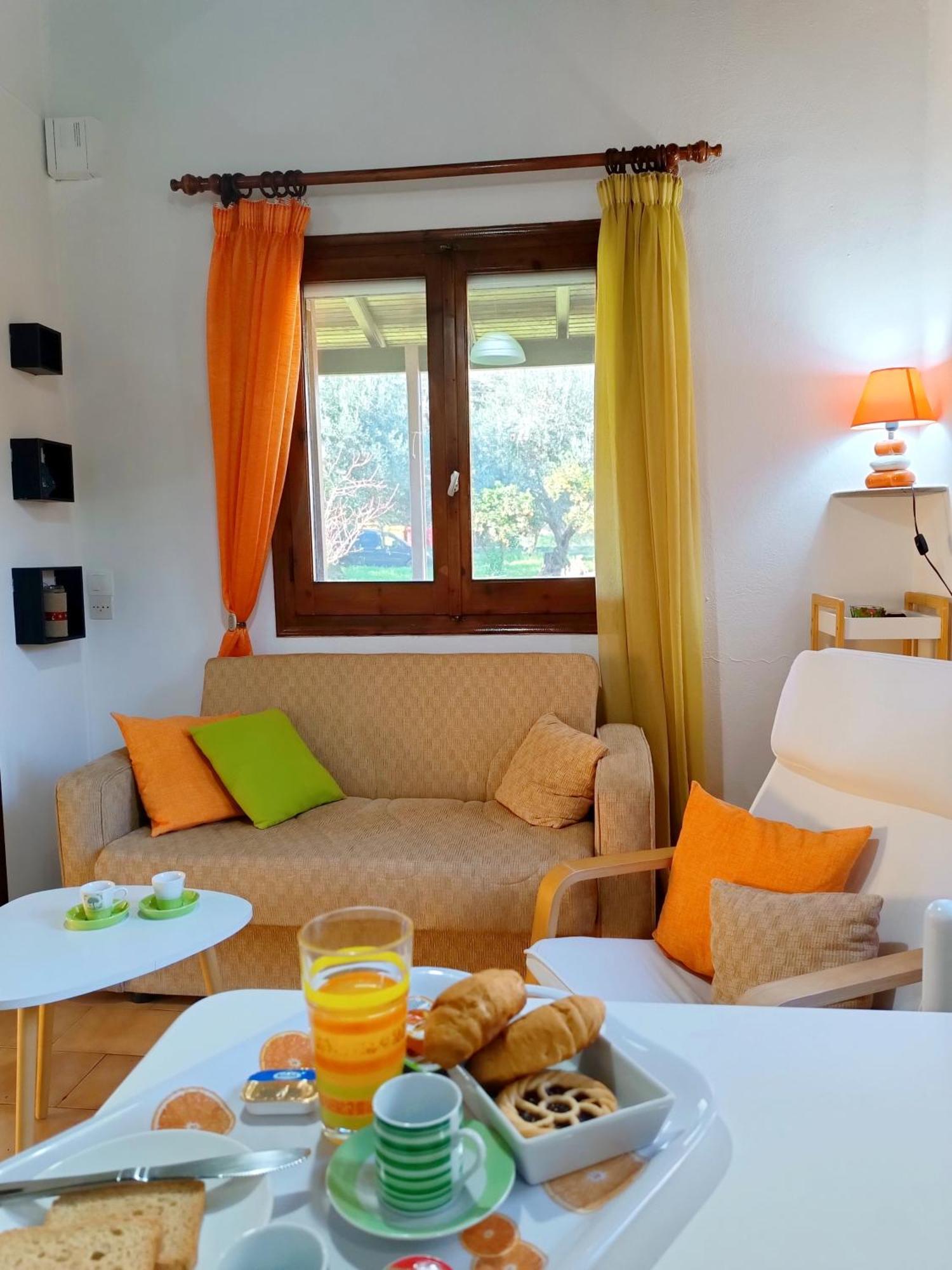 Villa Elia House Peritheia Esterno foto